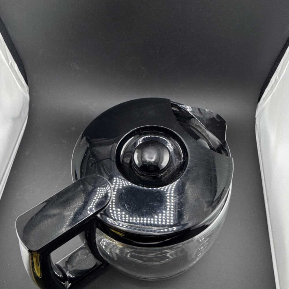 Cuisinart 14-Cup Glass Carafe Replacement Black Handle for Coffee Maker - Picture 4 of 4